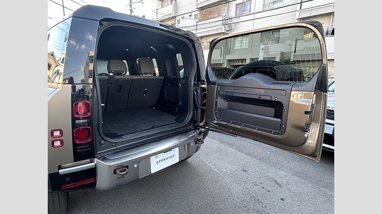 2023 認定中古車 Land Rover Defender 110 Gondwana Stone 3.0Lディーゼル S