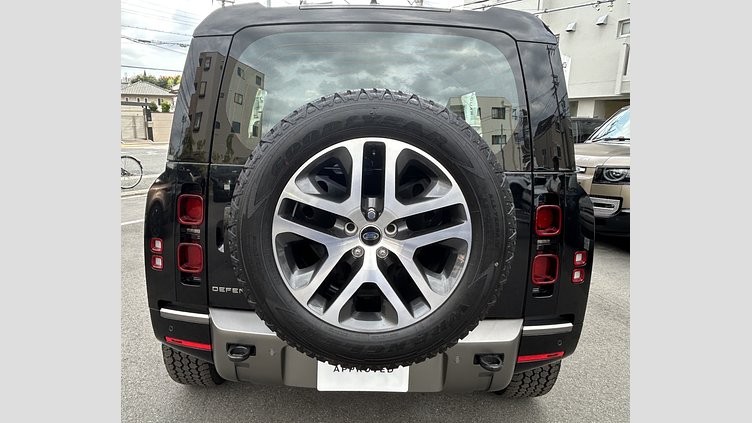2023 認定中古車 Land Rover Defender 110 Santorini Black 2.0L（P300） X-DynamicSE
