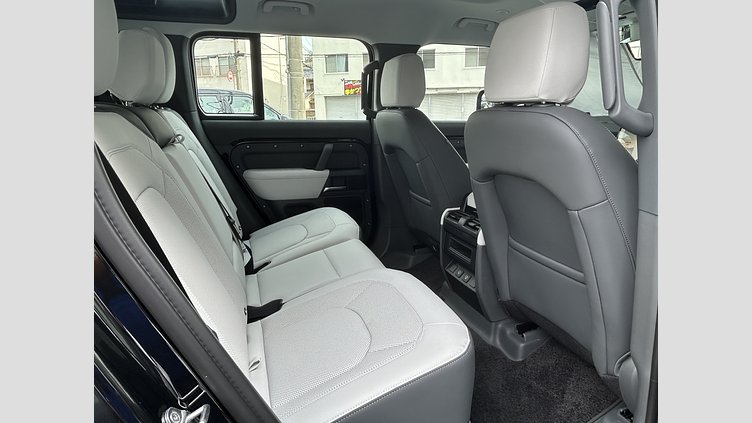2023 認定中古車 Land Rover Defender 110 Santorini Black 2.0L（P300） X-DynamicSE