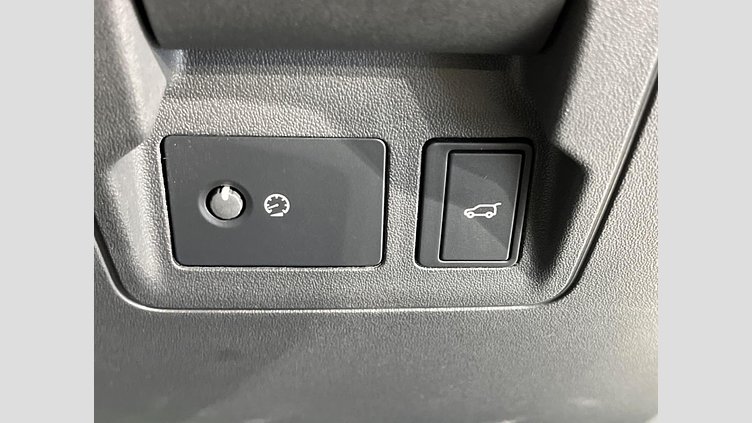 2024 認定中古車 Land Rover Range Rover Velar Ostuni Pearl White 4WD Dynamic SE