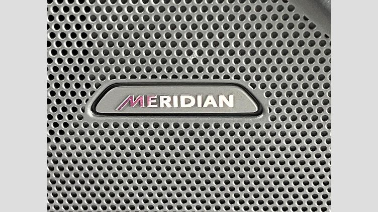 2024 認定中古車 Land Rover Range Rover Velar Ostuni Pearl White 4WD Dynamic SE