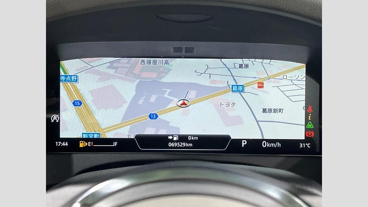2020 認定中古車 Jaguar XF Yulong White 2WD プレステージ