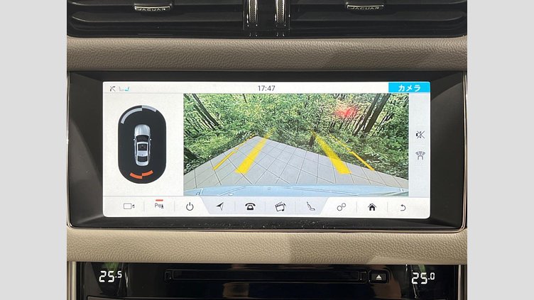 2020 認定中古車 Jaguar XF Yulong White 2WD プレステージ