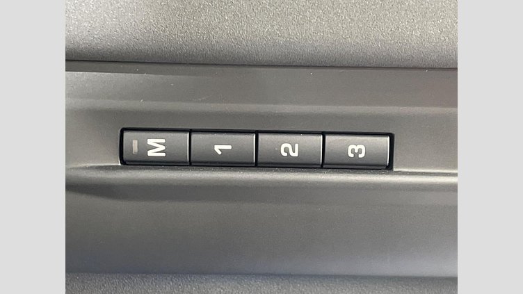 2024 認定中古車 Land Rover Range Rover Evoque Carpathian Grey 4WD S