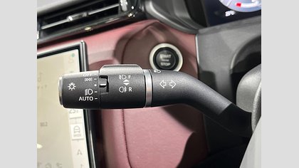 Range Rover Velar 17