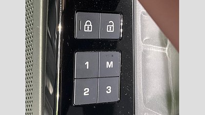 Range Rover Velar 36