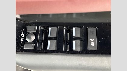 Range Rover Velar 67