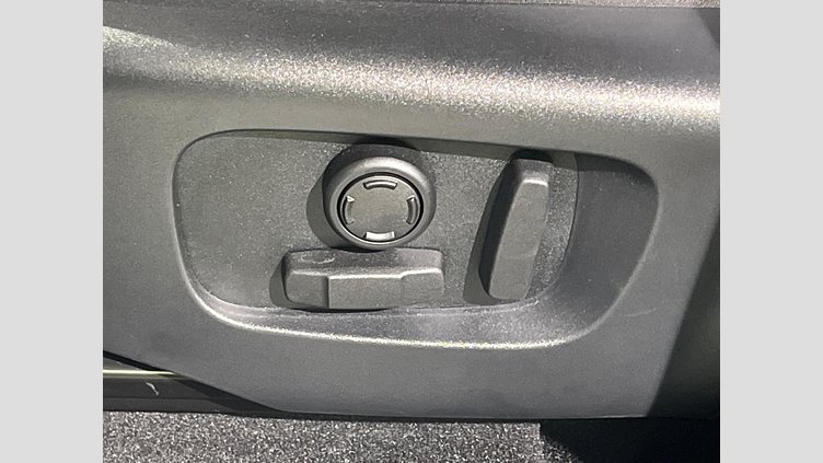 2024 認定中古車 Land Rover Range Rover Evoque アロイオスグレイ 4WD ダイナミックSE