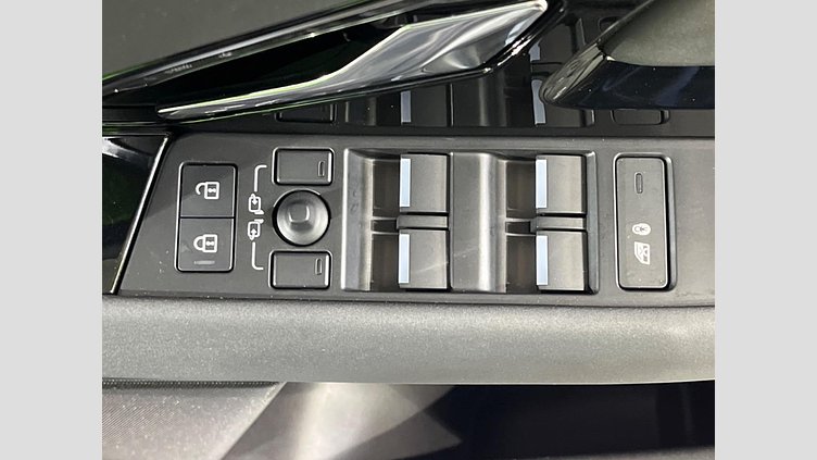 2024 認定中古車 Land Rover Range Rover Evoque アロイオスグレイ 4WD ダイナミックSE