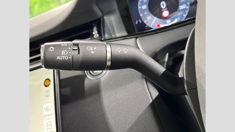 2024 認定中古車 Land Rover Range Rover Evoque アロイオスグレイ 4WD ダイナミックSE