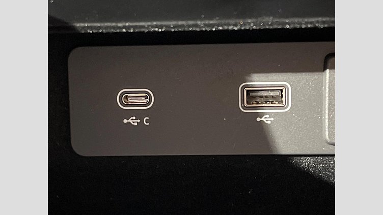 2024 認定中古車 Land Rover Range Rover Evoque アロイオスグレイ 4WD ダイナミックSE