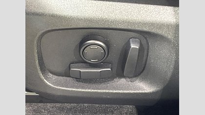 Range Rover Evoque 60