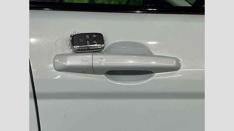 2015 認定中古車 Land Rover Range Rover Evoque Yulong White 4WD HSEダイナミック