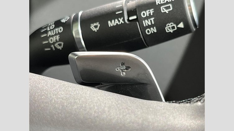 2024 認定中古車 Land Rover Range Rover Evoque Arroios Grey 4WD S