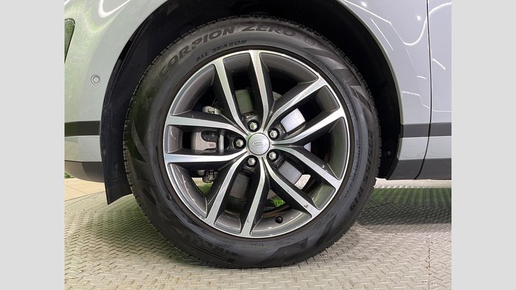 2024 認定中古車 Land Rover Range Rover Evoque Arroios Grey 4WD S