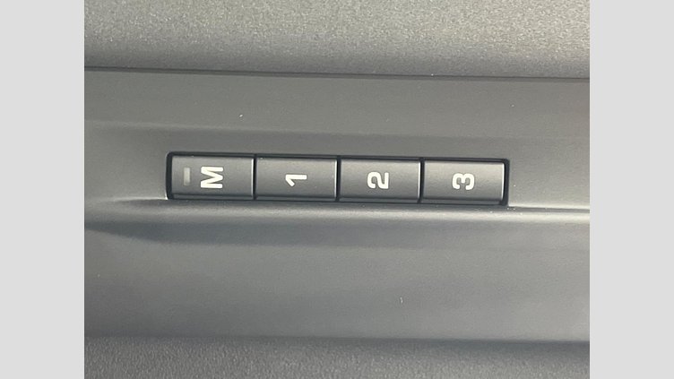 2025 認定中古車 Land Rover Range Rover Evoque Carpatian Grey 4WD S