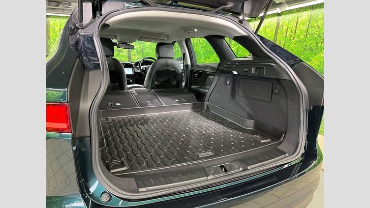 2018 認定中古車 Jaguar F-Pace British Racing Green 4WD Prestige
