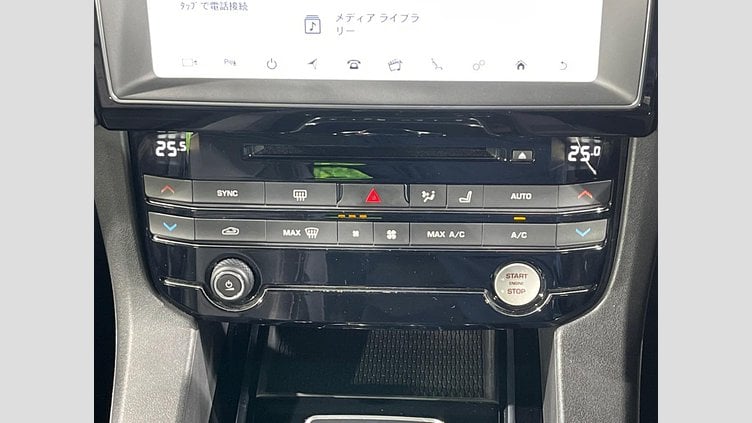 2018 認定中古車 Jaguar F-Pace British Racing Green 4WD Prestige
