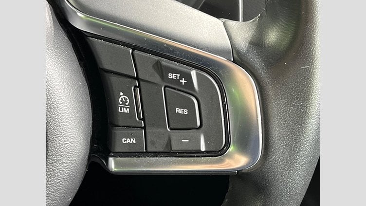2018 認定中古車 Jaguar F-Pace British Racing Green 4WD Prestige