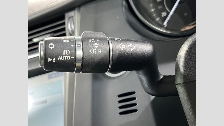 2019 認定中古車 Jaguar E-Pace Yulong White 4WD R-Dynamic SE