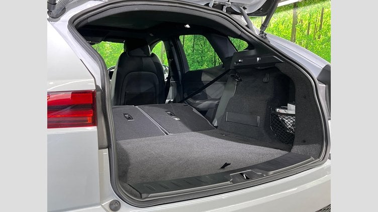 2019 認定中古車 Jaguar E-Pace Yulong White 4WD R-Dynamic SE