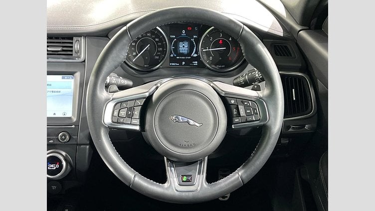 2019 認定中古車 Jaguar E-Pace Yulong White 4WD R-Dynamic SE