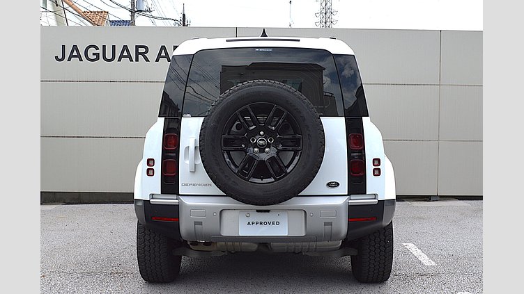 2023 認定中古車 Land Rover Defender 110 Fuji White D300 AWD（AT） D300 S