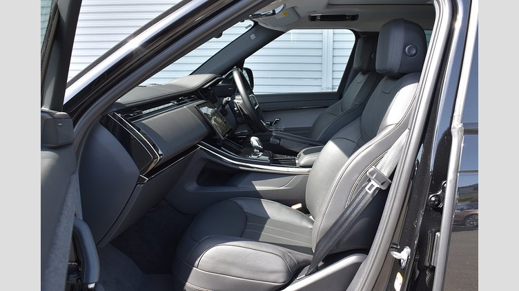 2023 認定中古車 Land Rover Range Rover Sport Santorini Black D300ディーゼルマイルドハイブリッド S 3.0L D300 4WD