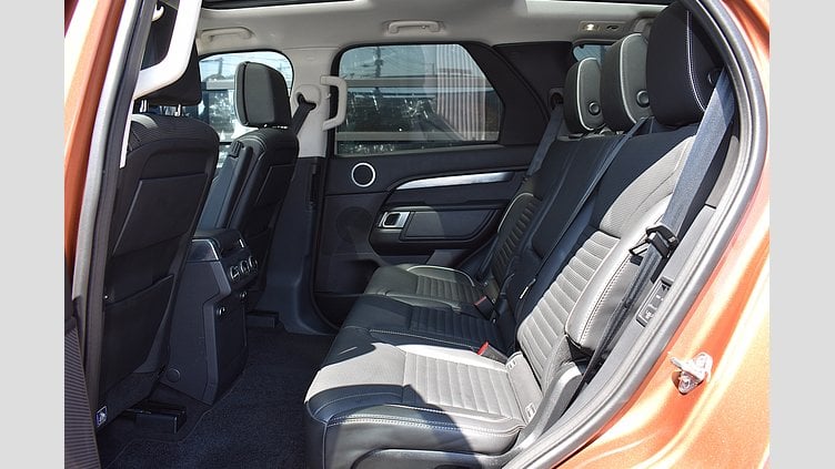 2017 認定中古車 Land Rover Discovery Namib Orange P340スタンダードホイールベース
 HSEラグジュアリーファーストエディション