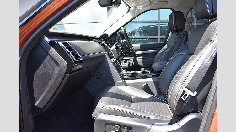 2017 認定中古車 Land Rover Discovery Namib Orange P340スタンダードホイールベース
 HSEラグジュアリーファーストエディション