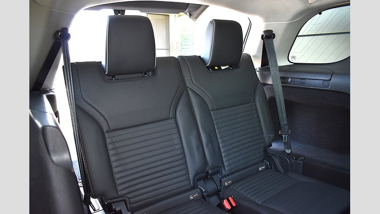 2017 認定中古車 Land Rover Discovery Namib Orange P340スタンダードホイールベース
 HSEラグジュアリーファーストエディション