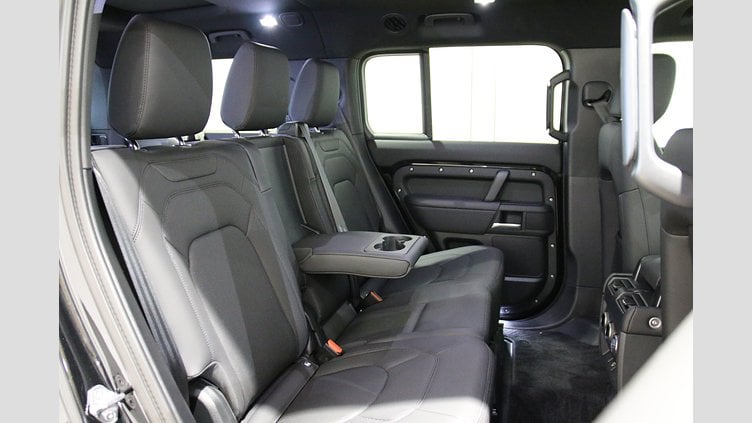 2025 認定中古車 Land Rover Defender 130 サントリーニブラック D350 AWD（AT） X-DYNAMIC SE D350
