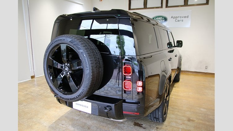 2025 認定中古車 Land Rover Defender 130 サントリーニブラック D350 AWD（AT） X-DYNAMIC SE D350