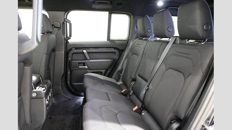 2025 認定中古車 Land Rover Defender 130 サントリーニブラック D350 AWD（AT） X-DYNAMIC SE D350