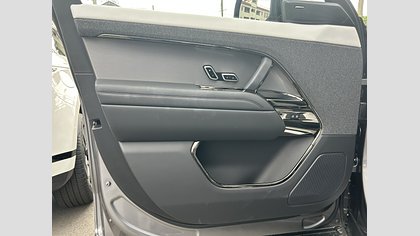 Range Rover Sport 24