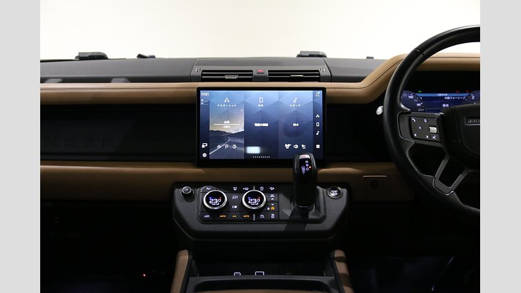 2023 認定中古車 Land Rover Defender 130 フジホワイト D300 AWD（AT） X-DYNAMIC HSE