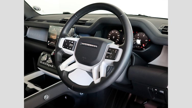 2025 Approved Land Rover Defender 110 Fuji White AWD D350 X-Dynamic HSE