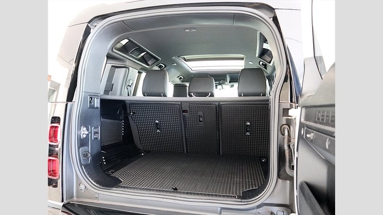 2025 Approved Land Rover Defender 110 Fuji White AWD D350 X-Dynamic HSE