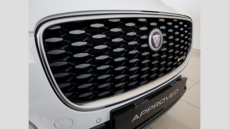 2023 Approved Jaguar F-Pace Yulong White AWD D200 AWD R-Dynamic SE