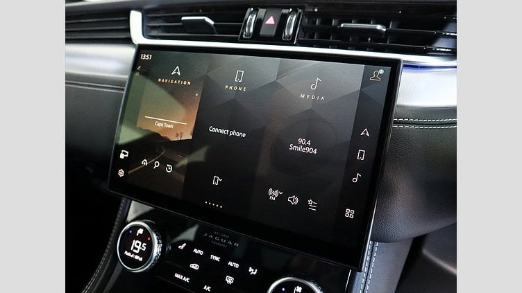 2023 Approved Jaguar F-Pace Yulong White AWD D200 AWD R-Dynamic SE