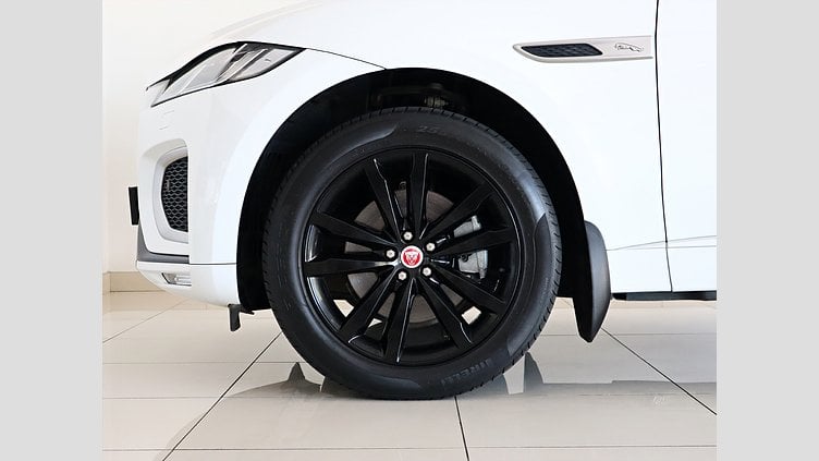 2023 Approved Jaguar F-Pace Yulong White AWD D200 AWD R-Dynamic SE