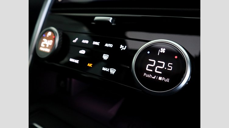 2025 Approved Land Rover Discovery Eiger Grey AWD D300 Dynamic HSE