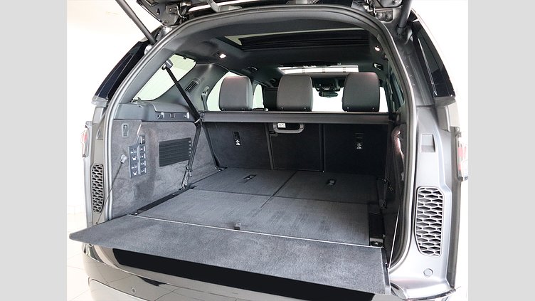 2025 Approved Land Rover Discovery Eiger Grey AWD D300 Dynamic HSE