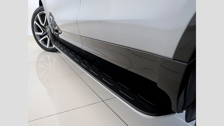 2025 Approved Land Rover Discovery Eiger Grey AWD D300 Dynamic HSE