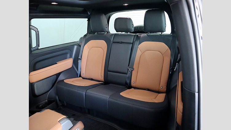 2024 Approved Land Rover Defender 90 Santorini Black AWD D300 X-Dynamic HSE