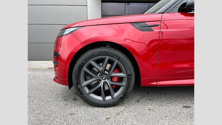 2025 SKLADOVÉ VOZIDLÁ Land Rover Range Rover Sport Červená Firenze D300 MHEV AWD Automat Dynamic SE