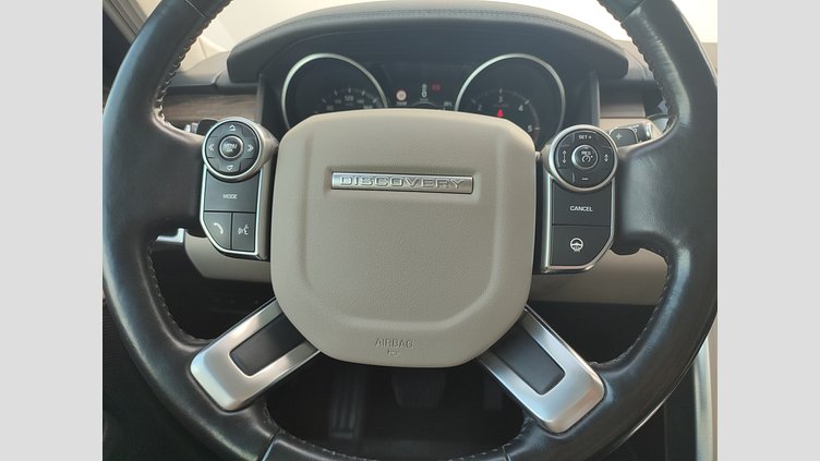 2017 JAZDENÉ VOZIDLÁ Land Rover Discovery Portofino Blue 4x4 3.0L TD6 HSE AWD A/T