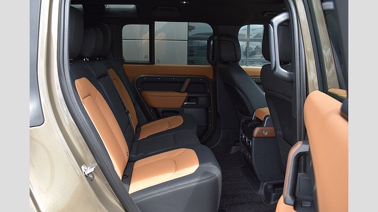 2023 認定中古車 Land Rover Defender 110 Santorini Black D300 AWD SWB 110X DynamicHSE D300 エアサス