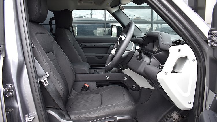 2021 認定中古車 Land Rover Defender 110 Eiger Grey 2.0L P300 4WD 110 2.0L P300 4WD