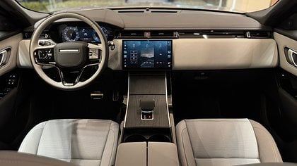 Range Rover Velar 4